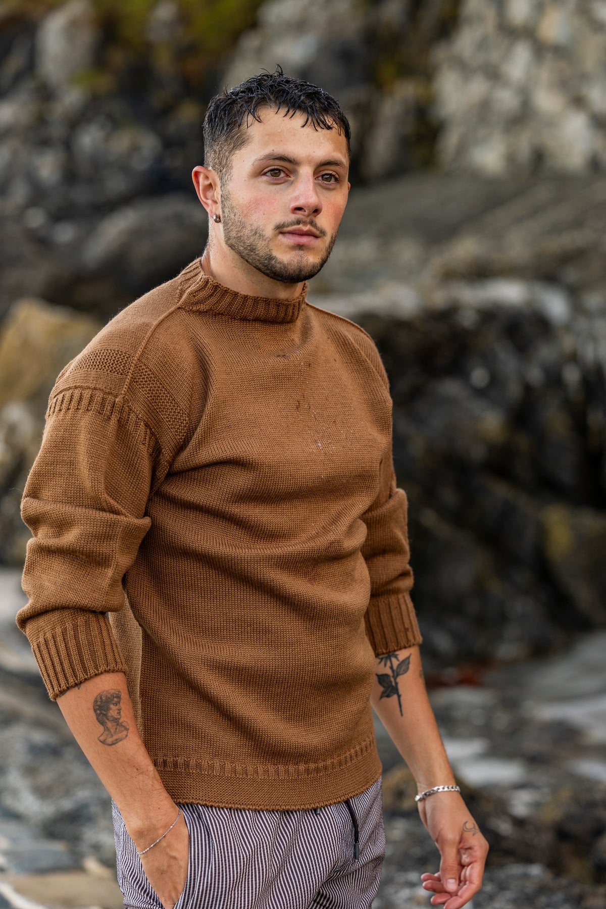 Guernsey Solid In Nutmeg