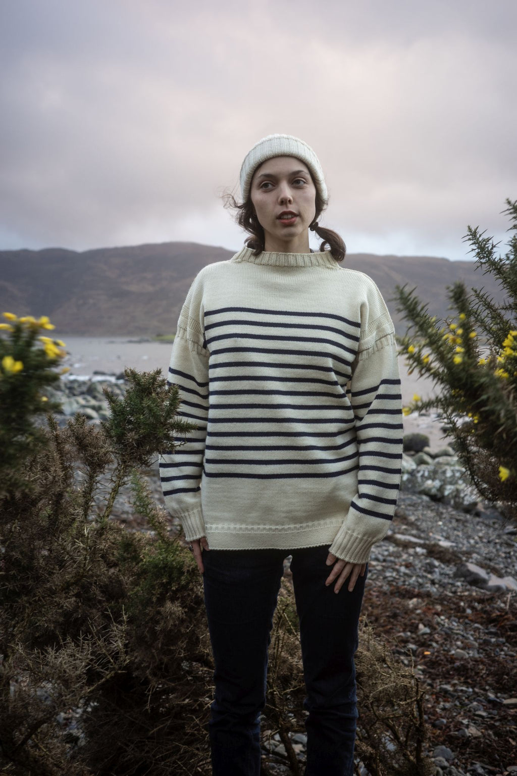 Guernsey Breton In Ecru & Perfect Navy
