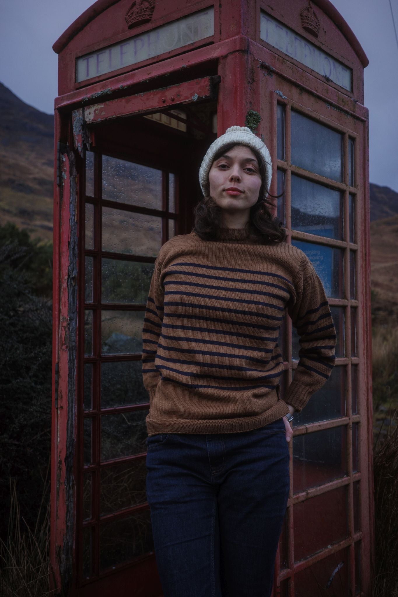 Guernsey Breton In Nutmeg & Perfect Navy